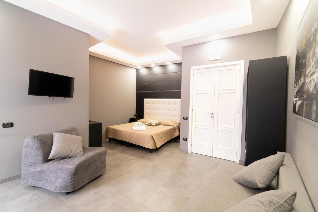 فندق Royal House Napoli Centro, By Clapa Group المظهر الخارجي الصورة